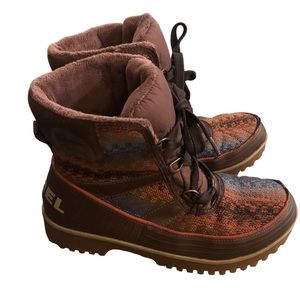 Sorel tivoli multicolor waterproof boots size 9